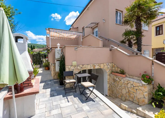Apartments Punat Downtown